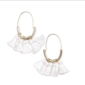 Nwt - Serra Gold Tone Hoop With White Tassles Fashion Earrings.